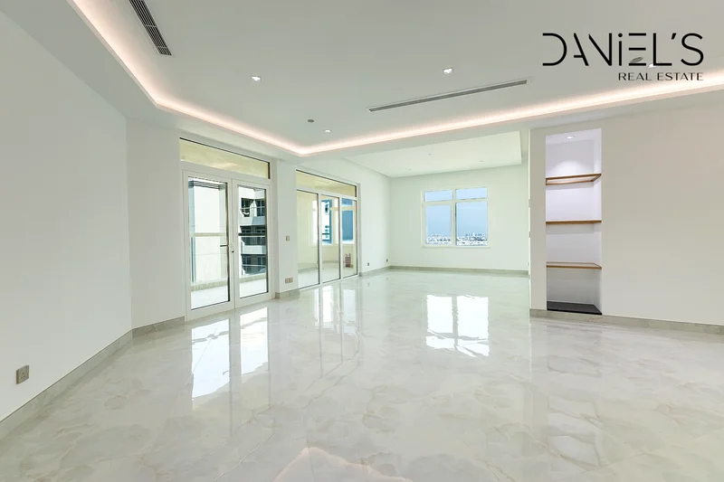 Sea View | Vacant | Upgraded | Large Balcony63753253643523114