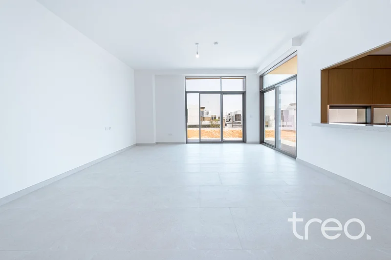 Across The Pool | Semi-Detached | Type A63762905466114112