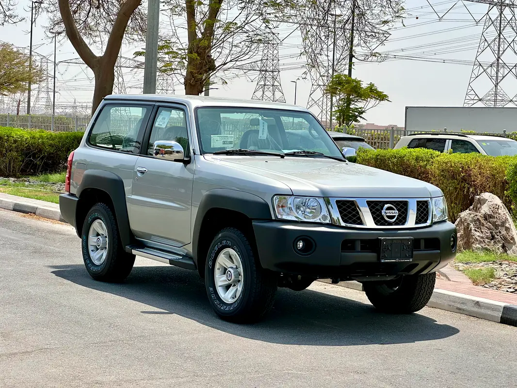 Nissan Patrol Safari 2024 — photo 1 of 9