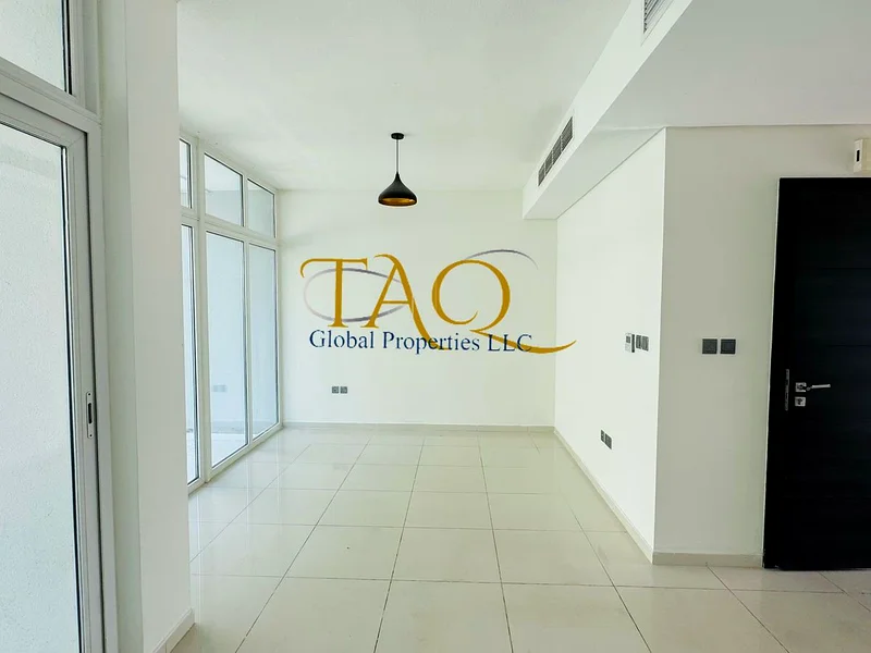 3BR VACANT | MIDDLE UNIT | BACK TO BACK |64003719179906111