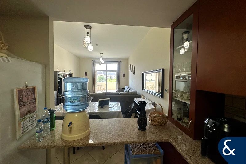 Spacious | Vacant On Transfer | Garden Facing63982597047169114