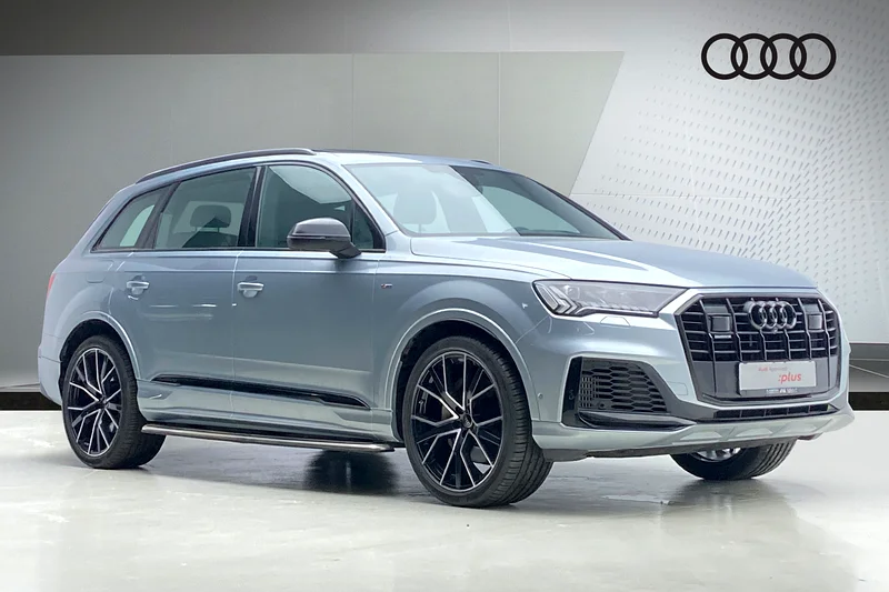 Audi Q7 55TFSI Quattro Progress Black | Warranty | Service | Free Registration63699036741891110
