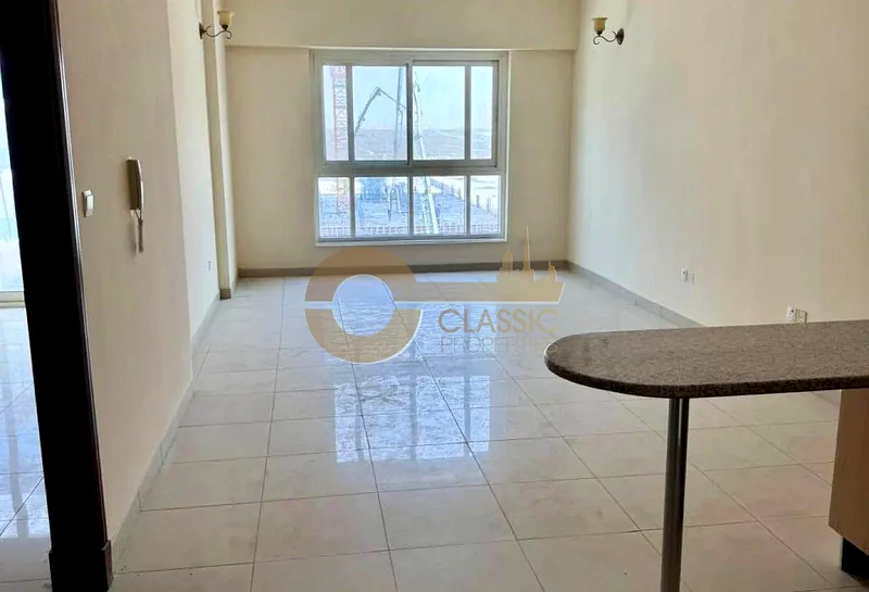 شقة سكنية بغرفة نوم واحدة | شرفة | جوزاء ب63993089422722113