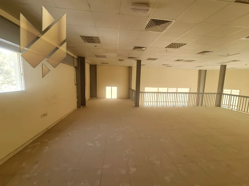 Industrial warehouse for annual rent 12 with scale and central air conditioning63622732940673111