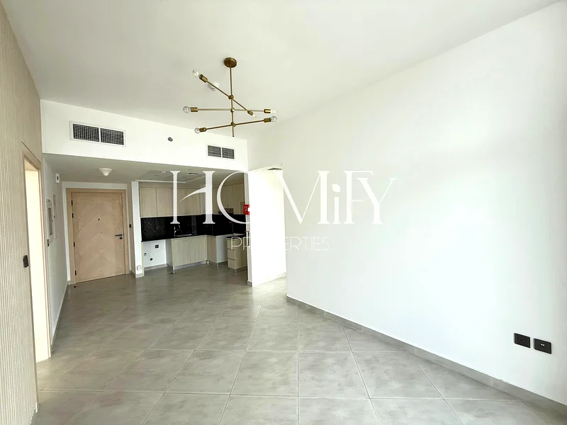 Great Investment | Best Price | Vacant | Prime Location63997300396034112