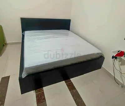Malam king size bed 180/200cm bed with 2 storage drawers underneath and Ikea mattress