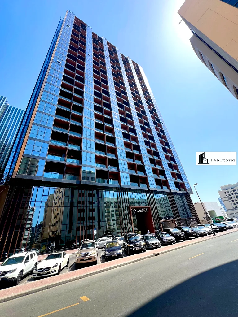 Luxurious Semi-Furnished 1BR | 2 Huge Balconies| All Amenities63767848844802110