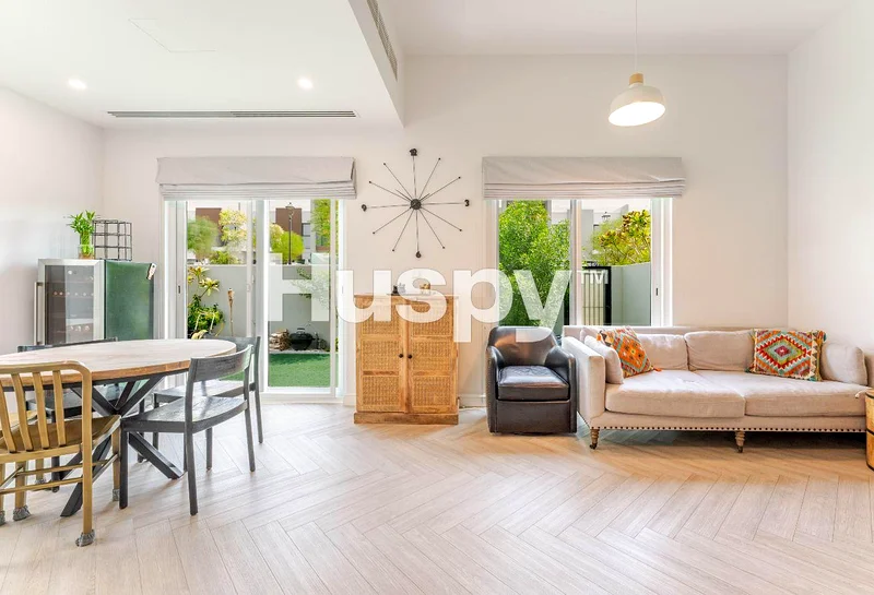 Extended Plot | Single Row | Upgraded63735762479107111