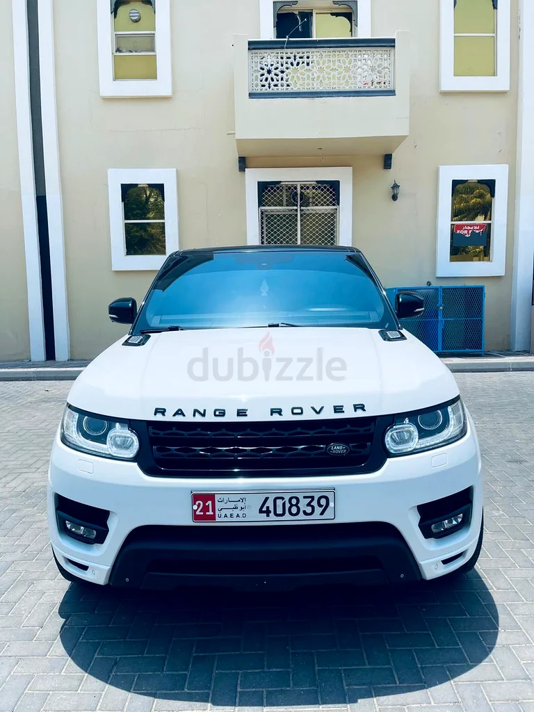 Range Rover sport v8 super charger Model 2014 Gcc with service history orginal Paint  personal car63699060256386110