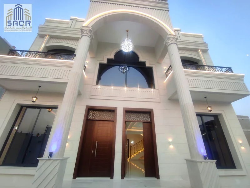 Own a classic villa on the corner of two streets / in front of Azha Complex / with an area of ​​4,500 square feet63911619008387114