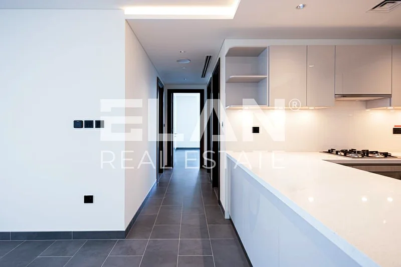 Elegant 2-BR in The Crest C | Amenities View63758548104323112