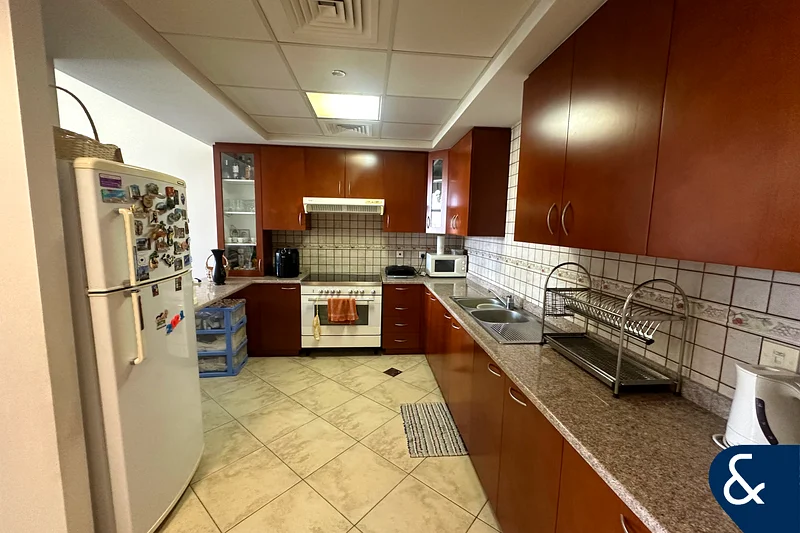 Spacious | Vacant On Transfer | Garden Facing63982597047169113