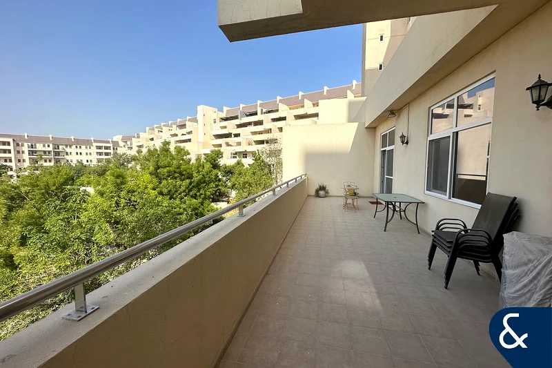 Spacious | Vacant On Transfer | Garden Facing63982597047169111