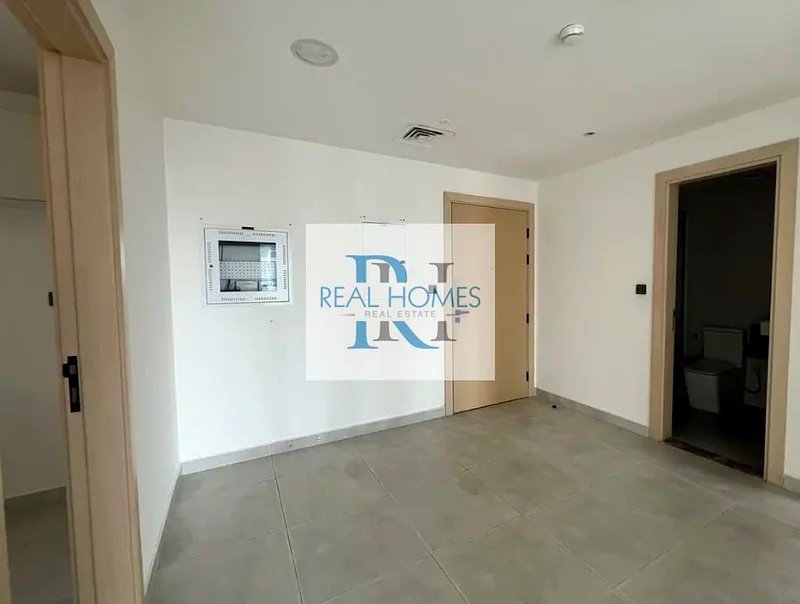 Ready to Move | Modern Layout | Prime Location63783058129282114