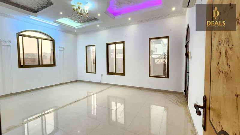 🔑 Freehold Luxury Villa | in Prime Location Opposite Al Shorouk Mall63877988589827111