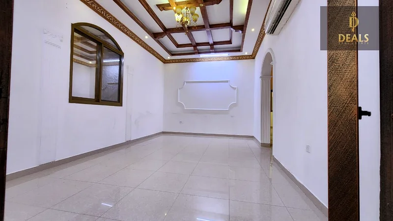 🔑 Freehold Luxury Villa | in Prime Location Opposite Al Shorouk Mall63877988589827112