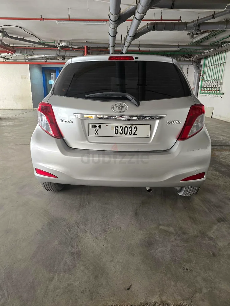 Toyota Yaris63699050925187112