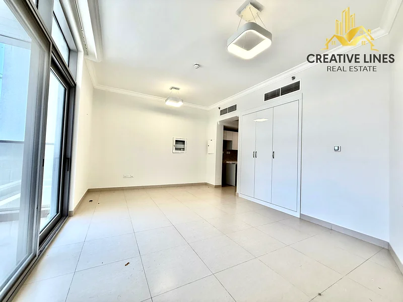 Perfect choice for families / Ready to move in / All amenities / Spacious layout64156203584515112