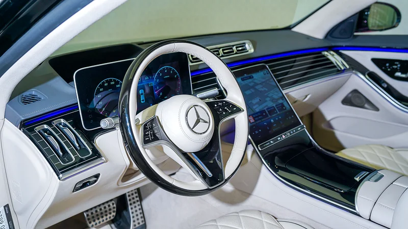 S580 AMG Line | 6,527 درهم شهريًا | الضمان + الخدمة حتى يونيو 2028 | دول مجلس التعاون الخليجي63699024996995113