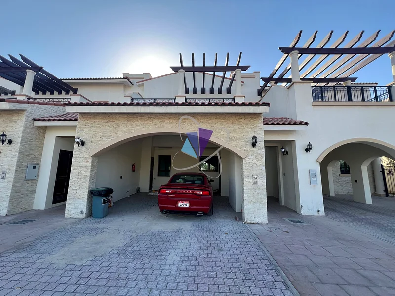Prime Location-3 BHK with Backyard and Maid Room-Community Club63625224527105114