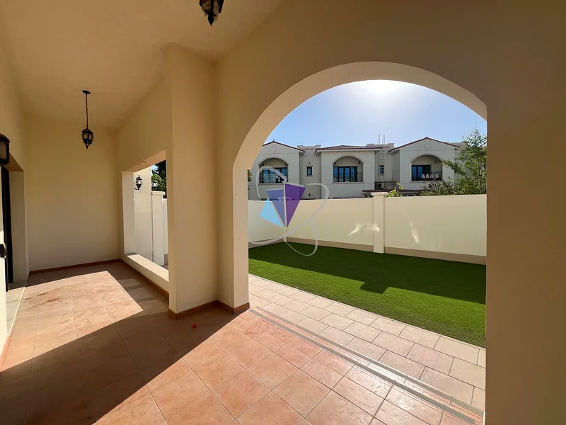 Prime Location-3 BHK with Backyard and Maid Room-Community Club63625224527105111