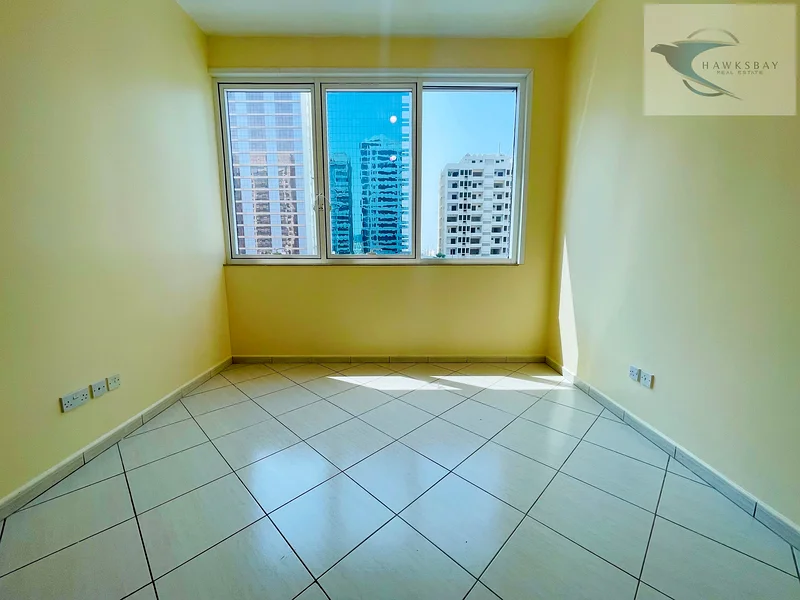 تصميم مشرق ومشمس | غرفة نوم رئيسية واحدة | موقف سهل | الإيجار: 82 ألف درهم إماراتي سنويًا63625131031810112