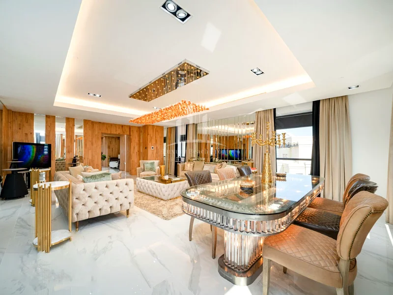 Luxury upgraded Penthouse | Sea View |63936703210883111