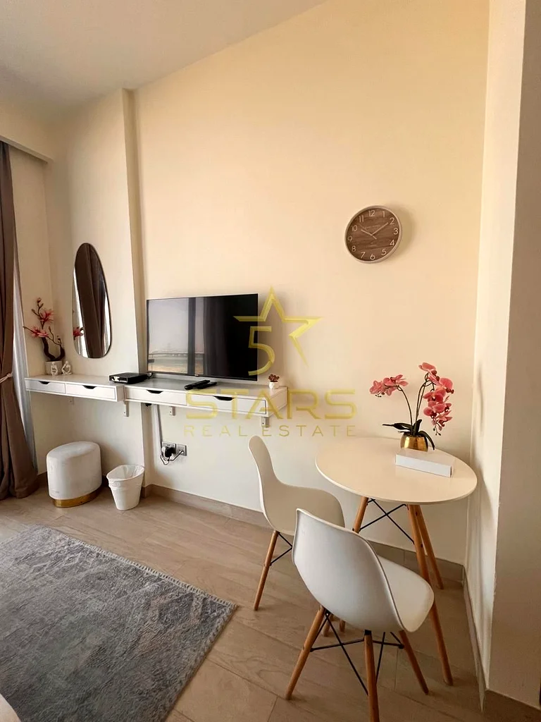 عرض برج خليفة | مفروشة بالكامل | حياة ريفييرا63803428055169112