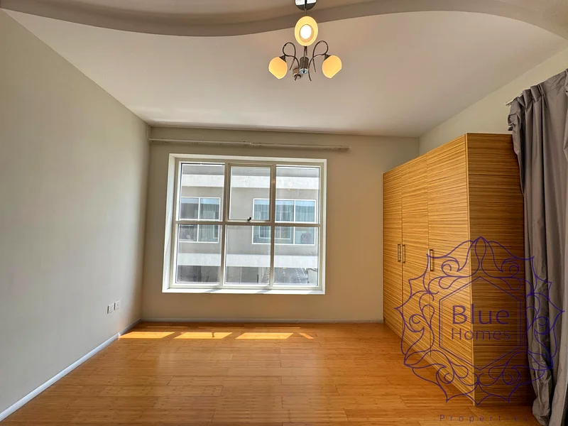 Spacious 2-BR | Bright and Elegant | Enquire Now63804673945090111