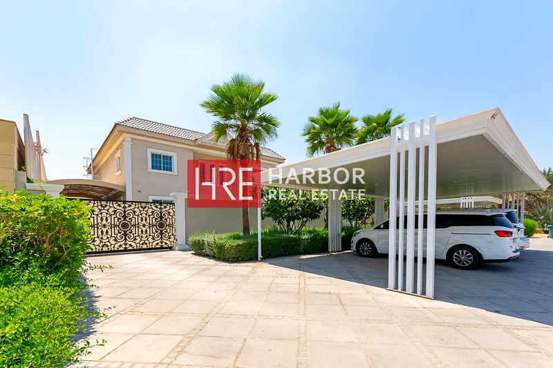 Elegant 6-Bedroom | Modern Luxury | Smart Home63914932712321111