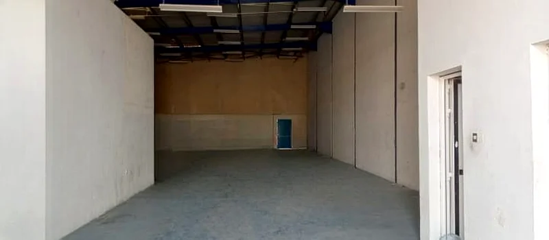 3600 Sqft Warehouse with 25 KW Power – Sajja, Emirates Industrial | AED 180,00063622638670467114