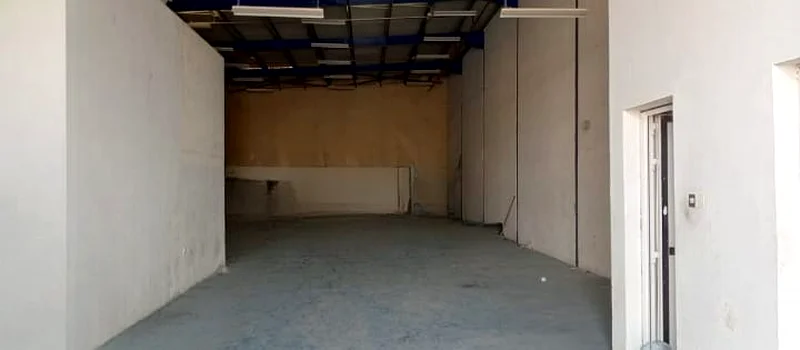 3600 Sqft Warehouse with 25 KW Power – Sajja, Emirates Industrial | AED 180,00063622638670467113