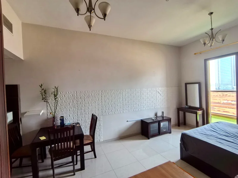 ULTRA LUXURY STUDIO - FULLY FURNISHED - READY TO MOVE63735206697730111