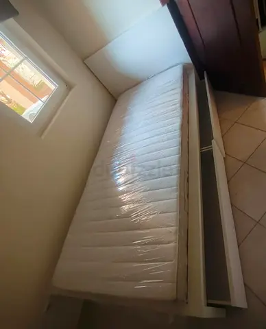 Ikea malam single bed 90/200 with 2 storage drawers underneath with IKEA mattress is available