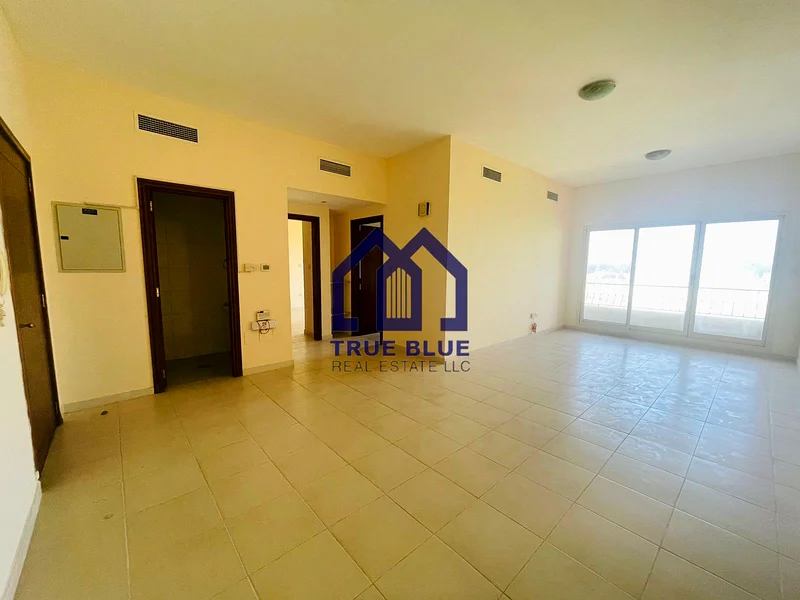 Golf View | Spacious 1 BR | Near To Mall63858882162177111