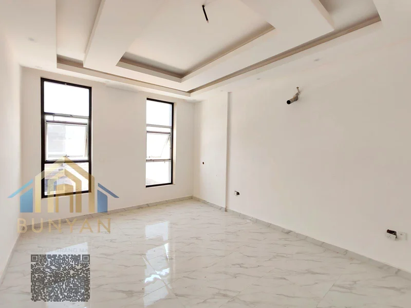 🏡 Villa for Rent in Al Zahia – Code 118  A fantastic opportunity to rent a villa in the heart of Al Zahia! This beautiful two-storey villa (Ground +63710612829827111