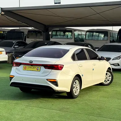 صورة 6 لـ 2020 KIA K3