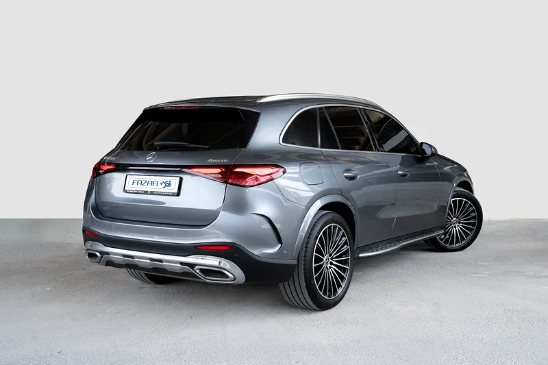 مرسيدس بنز GLC 200 AMG طقم هيكل 4Matic - 202363699044672386113