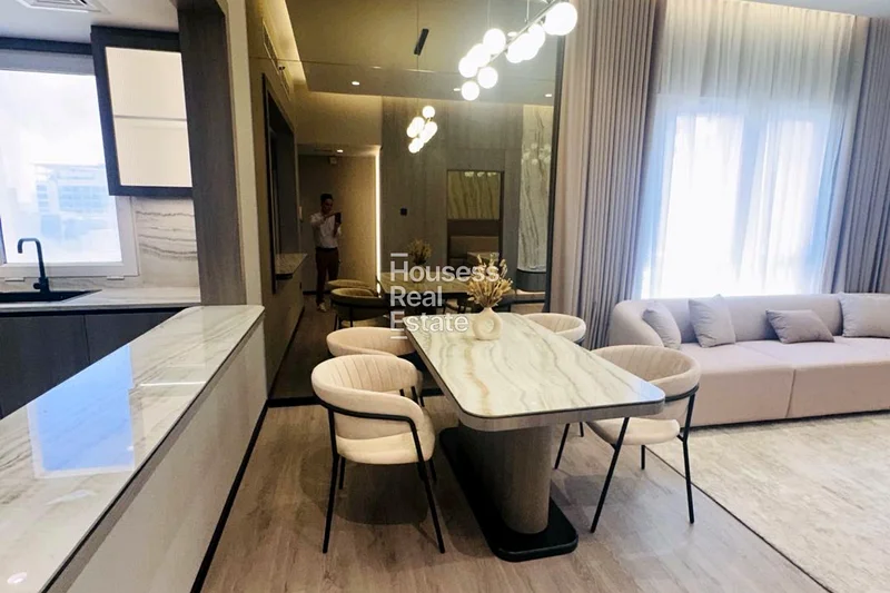 Prime Location | High ROI | Spacious63977888756866111