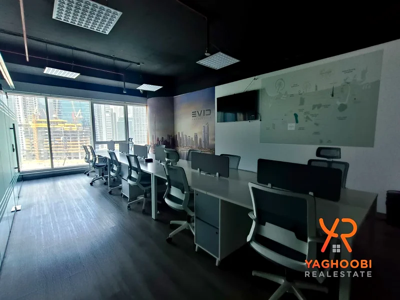 مساحة متميزة في برج تشرشل التنفيذي، خليج الأعمال63826858399362111