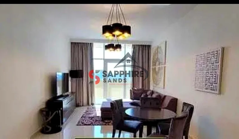 شقة فاخرة من غرفتي نوم | مؤثثة بالكامل | طابق عالي | شاغرة63784938675330113