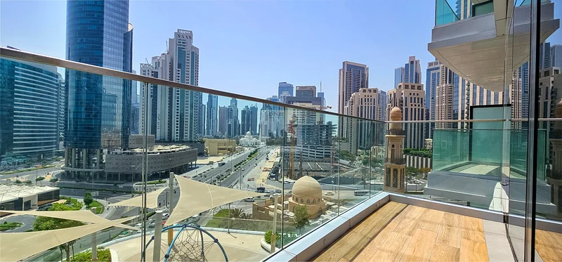 Stunning 2 BR | Spacious and Bright | Prime Spot63771015694850110