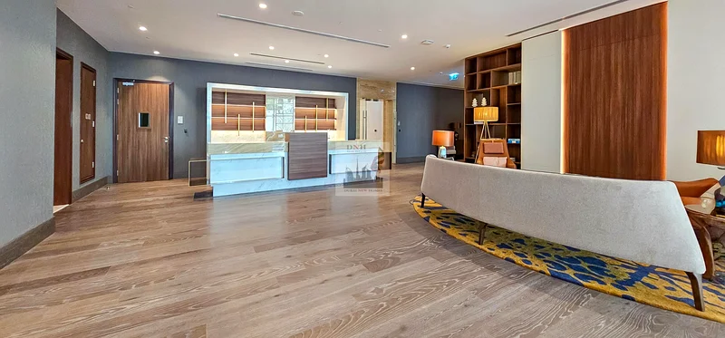 Stunning 2 BR | Spacious and Bright | Prime Spot63771015694850111
