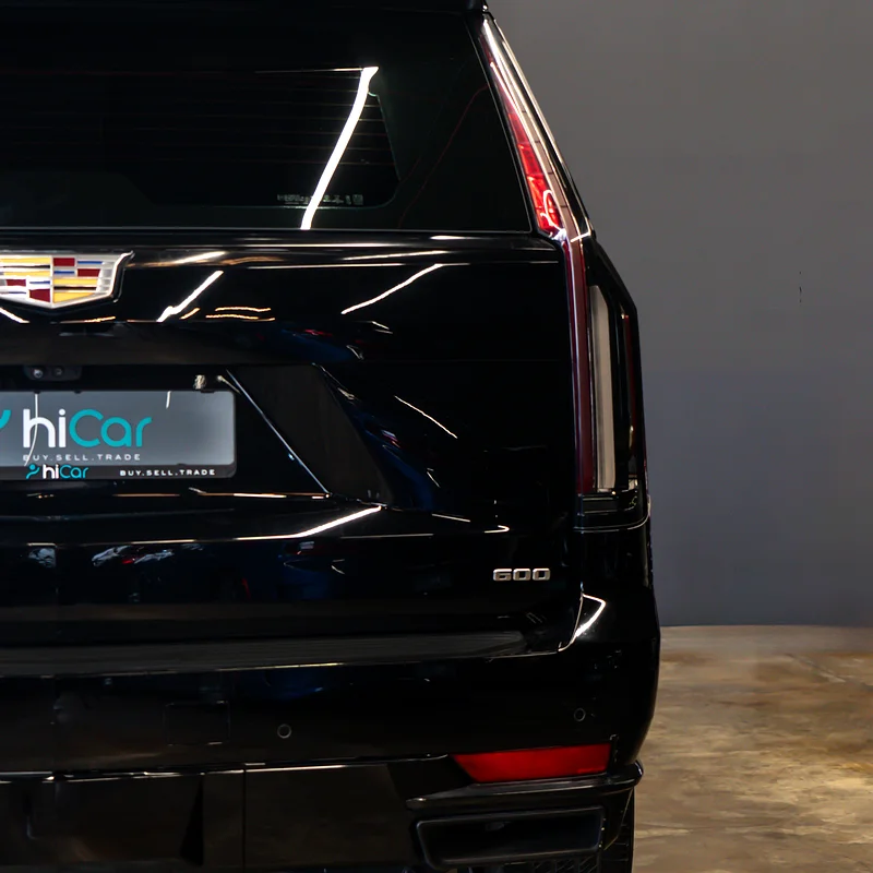 AED 3,928 pm • 0% Downpayment • Escalade Premium Luxury Platinum • 1 Year Warranty and FDSH63699024623617114
