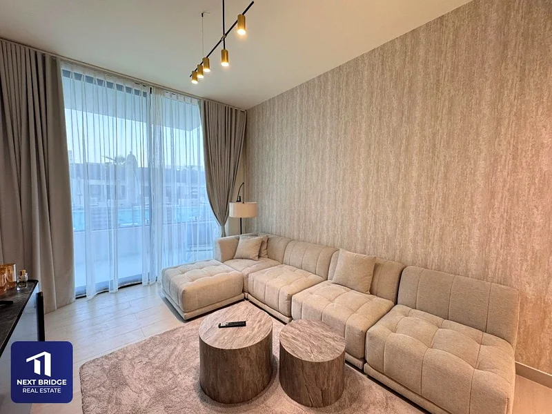 Pool View | Fully Furnished | Spacious63778556477058111