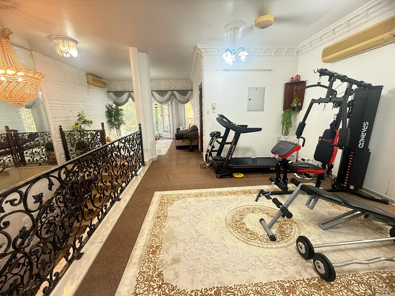 Full Furnished Master Bedroom with GYM and Kitchen for Rent in Individual Villa63624642220290113