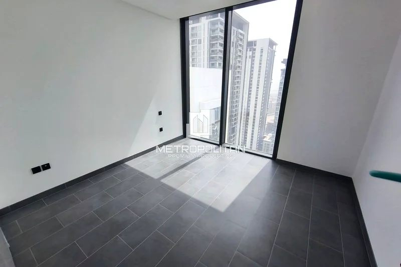 Spacious | Prime Location | Vacant | Unfurnished63759748263555114