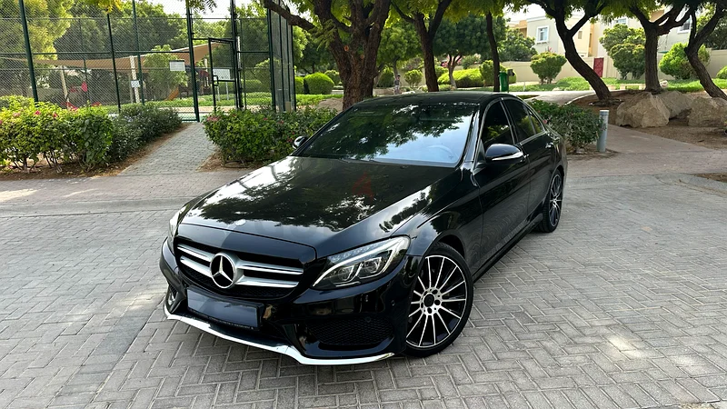 مرسيدس بنز C200 2015 - حالة جيدة -63700563072771110