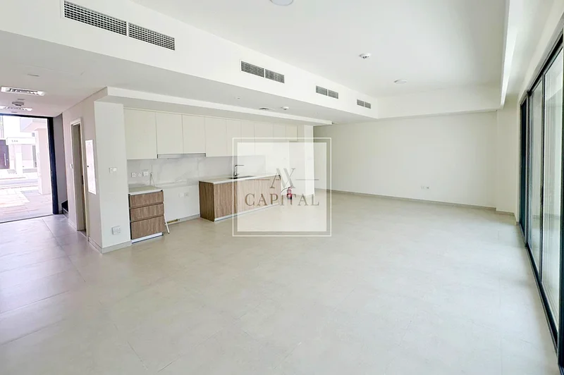 Handed Over | Near Golden beach | Brand New63947086871683110