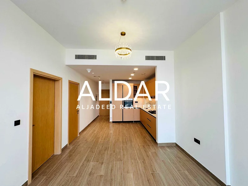 Brand New | Pool View | Smart Features | Luxury63788964923906111